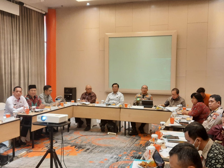 Staf Kapolri Bidang Perencanaan Umum dan Anggaran (Srena Polri) dan Komisi Kepolisian Nasional (Kompolnas) tengah merumuskan dan menyusun arah kebijakan Polri di 2024 mendatang.