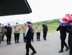 Gugur Dalam Tugas, Jenazah Personel Resimen Pelopor Korp Brimob Polri Tiba di Luwuk