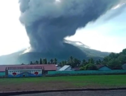 Gunung Ile Lewotobi Laki-laki di Flores Timur Memasuki Tingkat Aktivitas Level IV
