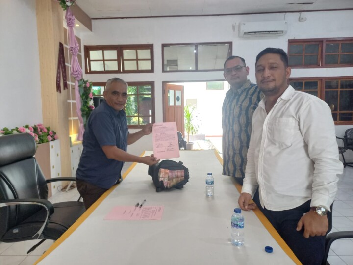 Guncangan kasus dugaan korupsi pembangunan talud penahan longsor di Desa Gekeng Deran, Kecamatan Tanjung Bunga, Flores Timur, semakin mengemuka.