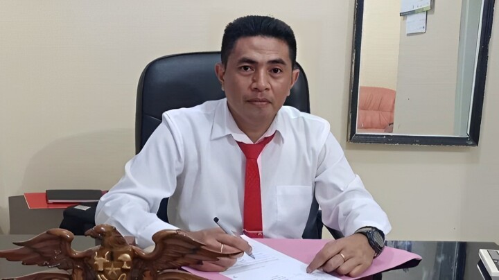 Tim penyidik Sentra Gakkumdu Polres FloresTimur menetapkan oknum Kepala Desa (Kades) Tuakepa, Kecamatan Titehena, berinisial ADT jadi tersangka kasus tindak pidana Pemilu 2024.