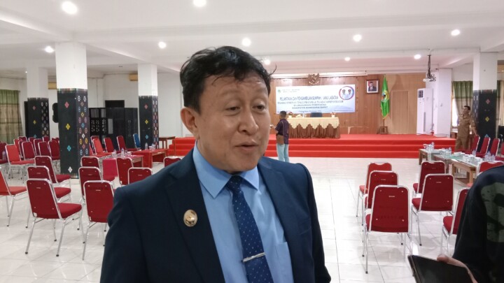 Memasuki masa tenang menjelang Pemilihan Umum (Pemilu) 14 Februari 2024, Wakil Bupati Manggarai Barat, Yulianus Weng, M.Kes, memberikan himbauan tegas kepada seluruh pihak yang bertugas di Kabupaten Manggarai Barat untuk menjauhi praktik politik yang tidak etis.