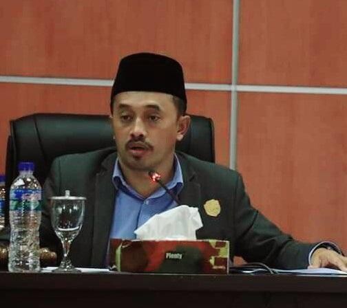 Marselinus Jeramun, S.E, Wakil Ketua II DPRD Kabupaten Manggarai Barat, yang juga menjabat sebagai Ketua DPD Partai PAN, dengan tegas menyampaikan komitmennya terkait persiapan menghadapi Pemilihan Kepala Daerah (Pilkada) pada bulan November mendatang setelah rangkaian Pemilu tahun 2024.