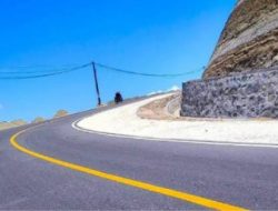 Pembangunan Jalan Ndao – Nangaba di Ende Mendapat Apresiasi dari Masyarakat