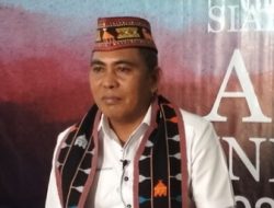 Bupati Keras Kepala Itu Bernama Edi Endi