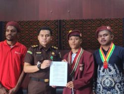 Serahkan Data Dugaan Korupsi Lembaga DPRD Ende, PMKRI Cabang Ende Temui Kasi Intel Kejaksaan