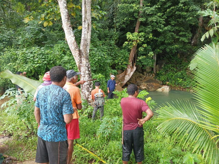 Menelusuri Keindahan Tersembunyi Kampung Rosok: Surga Alami di Balik Hutan Mangrove 2 IMG 20250427 WA0151