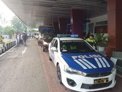 Polres Nagekeo Kawal Keberangkatan Calon Jemaah Haji ke Bandara Hasan Aroeboesman