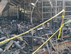 Kebakaran Hebat Hanguskan Bengkel Berkat Motor di Labuan Bajo, Kerugian Capai Rp6 Miliar