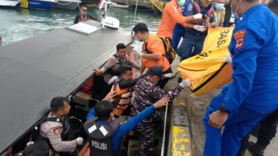 Berkat Bantuan Nelayan, Polisi Bersama Tim SAR Gabungan Temukan Satu Jenazah Asal Spanyol