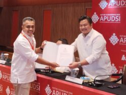 Ketum Lantik Korwil APUDSI Se-Indonesia, Korwil NTT Siap Gerakkan Ekonomi Desa ke Pasar Global