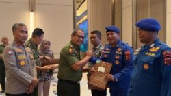 Polres Mabar dan Sat Polairud Ukir Prestasi, 12 Personel Terima Penghargaan dari Kementerian Kehutanan RI