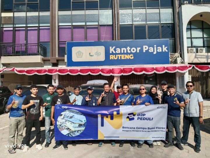 Peduli Korban Gempa Flores, KPP Pratama Ruteng Salurkan Sembako dan Terpal untuk Warga Desa Watu Wangka 2 IMG 20260825 083518
