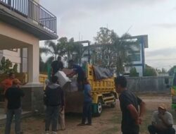 Listrik Padam Saat Logistik Pilkades 64 Desa di Kantor Bupati Mabar, Wabup Geram: “Tumben Malam-Malam Mati!”